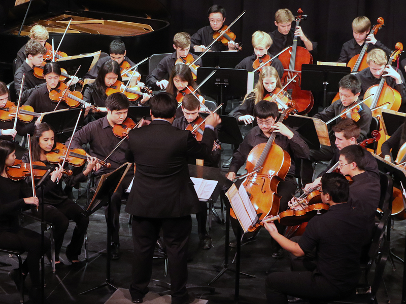 Columbus Academy orchestra performing